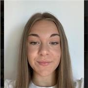 Estudiante de integración social imparto clases para niños de primaria